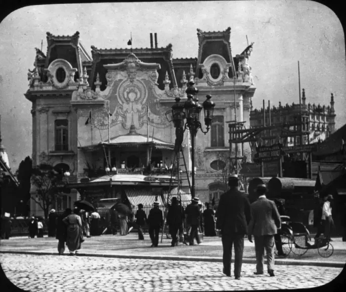 Framed Print : Paris Exhibition of 1889 - Ladies Palace? Framed Print : Paris Exhibition of 1889 - Ladies Palace?