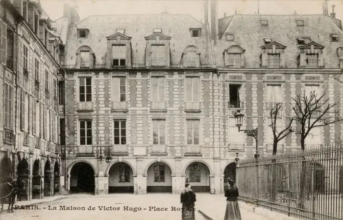 Framed Print : Paris, France - La Maison de Victor Hugo - Place Royale Framed Print : Paris, France - La Maison de Victor Hugo - Place Royale