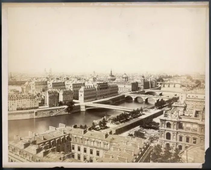 Framed Print : Paris / Seine / Cite C1890 Framed Print : Paris / Seine / Cite C1890