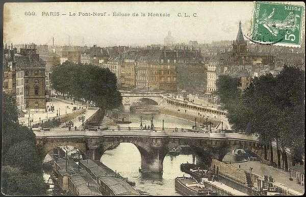 Paris  /  Seine  /  Pont Neuf