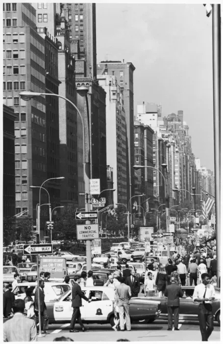 Framed Print : Park Avenue