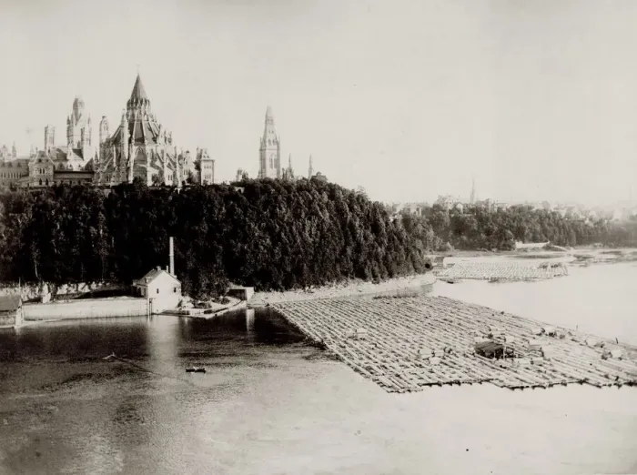 Framed Print : Parliament Buildings Ottawa, Canada, with floating logs Framed Print : Parliament Buildings Ottawa, Canada, with floating logs