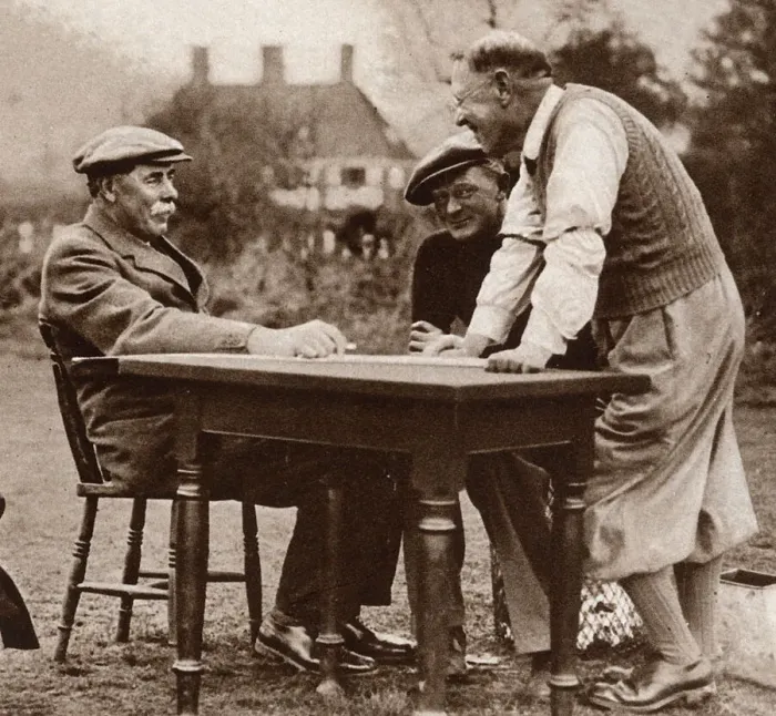 Framed Print : The Parliamentary Handicap Tournament at Walton Heath Framed Print : The Parliamentary Handicap Tournament at Walton Heath