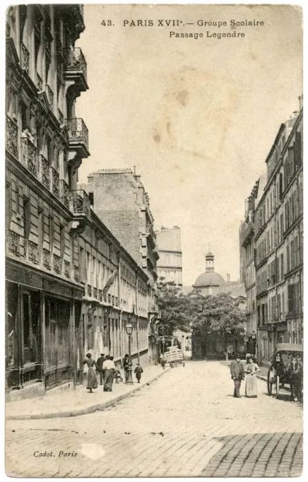 Framed Print : Passage Legendre, Avenue de Clichy, Paris, France Framed Print : Passage Legendre, Avenue de Clichy, Paris, France