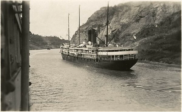 A passing ship on the Panama canal
