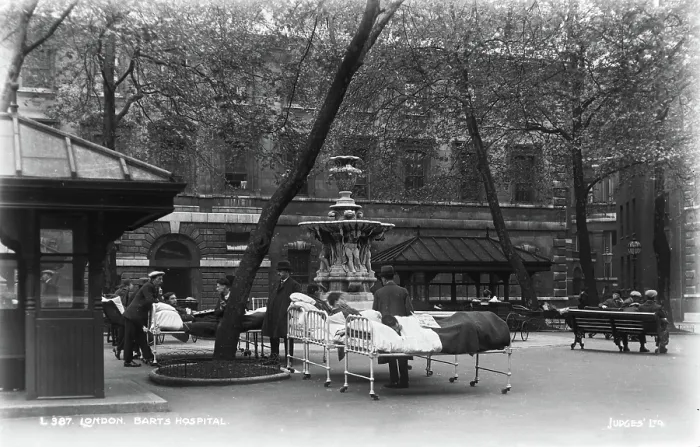 Framed Print : Patients in the Courtyard of Barts Hospital Framed Print : Patients in the Courtyard of Barts Hospital