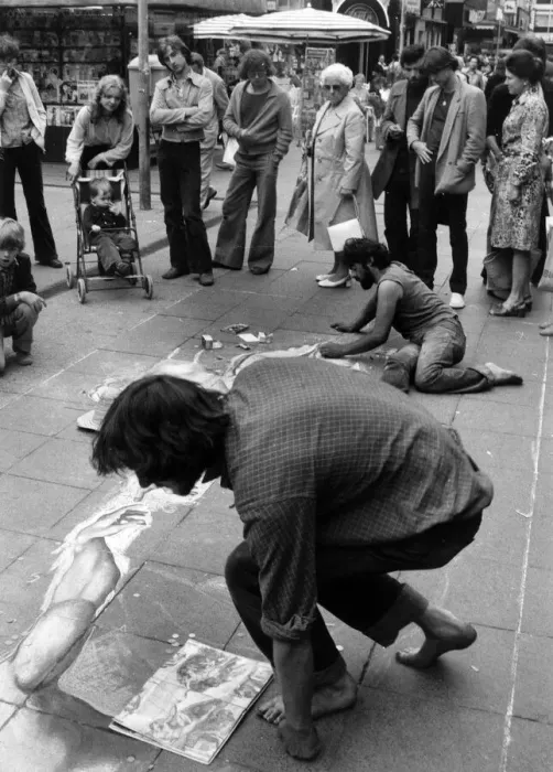 Framed Print : Pavement artists at work, Bonn, Germany Framed Print : Pavement artists at work, Bonn, Germany