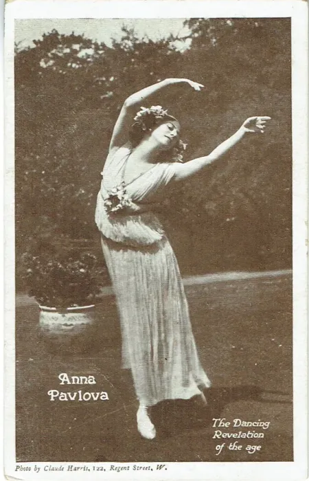 Framed Print : Pavlova Anna (1881-1931) Framed Print : Pavlova Anna (1881-1931)