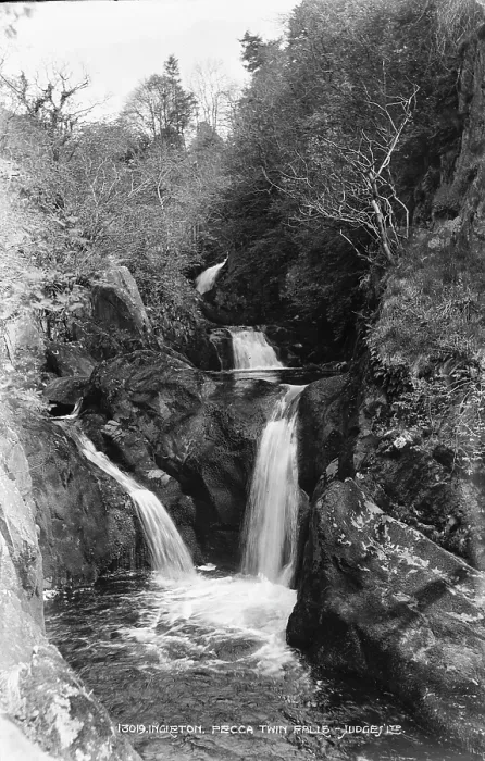 Framed Print : Pecca Twin Falls Framed Print : Pecca Twin Falls