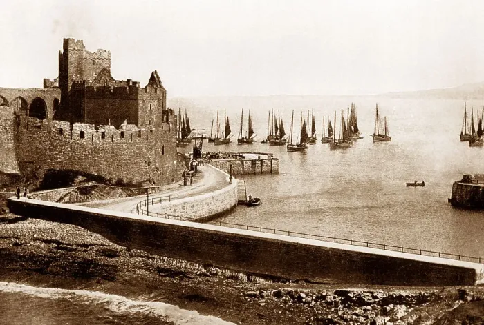 Framed Print : Peel Castle - Isle of Man Framed Print : Peel Castle - Isle of Man