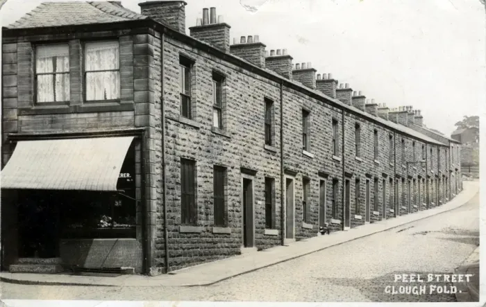 Framed Print : Peel Street, Clough Fold, Lancashire Framed Print : Peel Street, Clough Fold, Lancashire