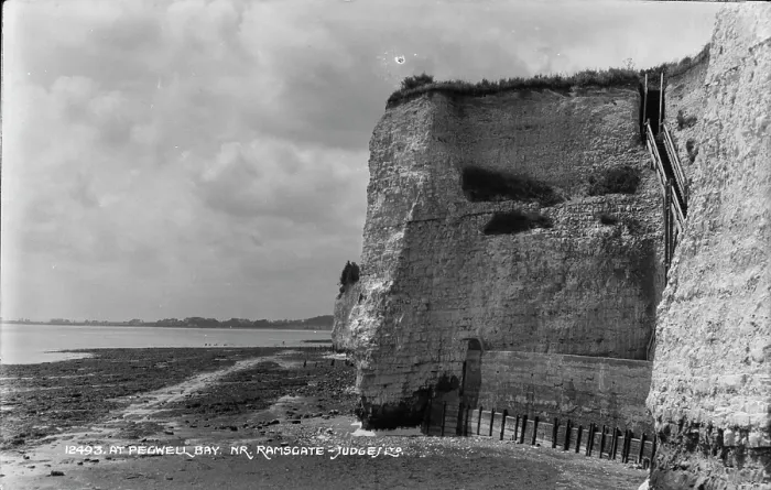 Framed Print : Pegwell Bay Near Ramsgate Framed Print : Pegwell Bay Near Ramsgate