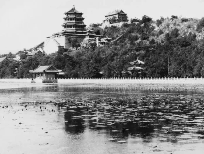 Framed Print : Peking Summer Palace Framed Print : Peking Summer Palace
