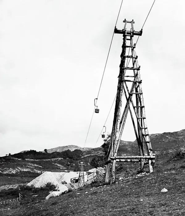 Framed Print : Penrhyn slate quarry, Victorian period Framed Print : Penrhyn slate quarry, Victorian period