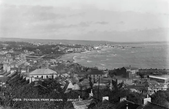 Framed Print : Penzance from Newlyn Framed Print : Penzance from Newlyn