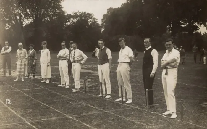 Framed Print : People taking part in a 100 yard race, Norwich