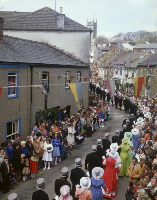 Framed Print : People taking part in Helston Floral Dance, Cornwall Framed Print : People taking part in Helston Floral Dance, Cornwall