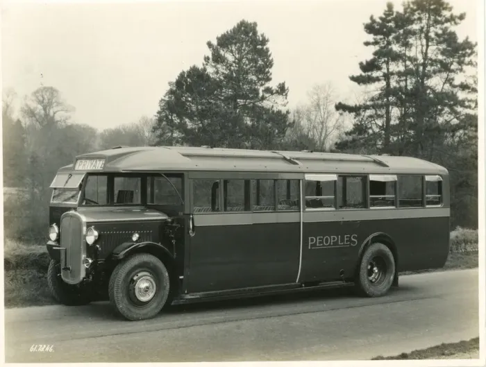 Framed Print : Peoples private coach, 26 seater Thornycroft coach Framed Print : Peoples private coach, 26 seater Thornycroft coach