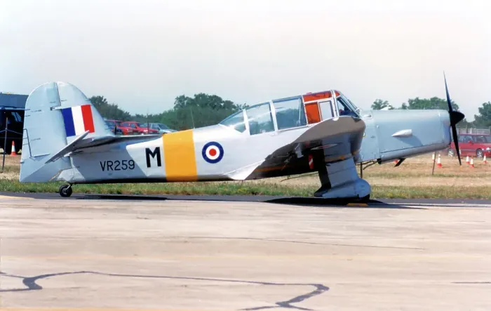 Framed Print : Percival Prentice T. 1 G-APJB - VR259 - M Framed Print : Percival Prentice T. 1 G-APJB - VR259 - M