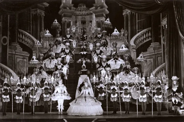 Framed Print : Performers of the Folies Bergere, Paris, France Framed Print : Performers of the Folies Bergere, Paris, France