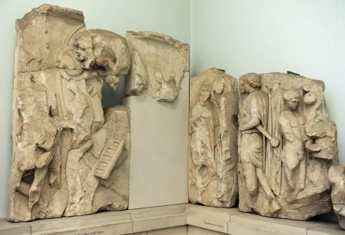 Framed Print : Pergamon Altar. Telephos Frieze. Detail Framed Print : Pergamon Altar. Telephos Frieze. Detail