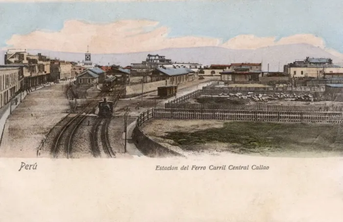 Framed Print : Peru - Railway Station Framed Print : Peru - Railway Station