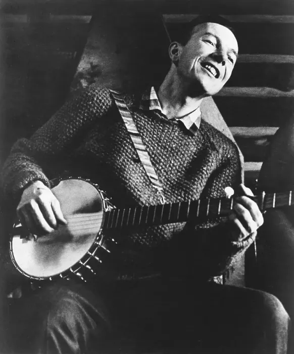 Framed Print : Pete Seeger, American folk musician and singer-songwriter Framed Print : Pete Seeger, American folk musician and singer-songwriter