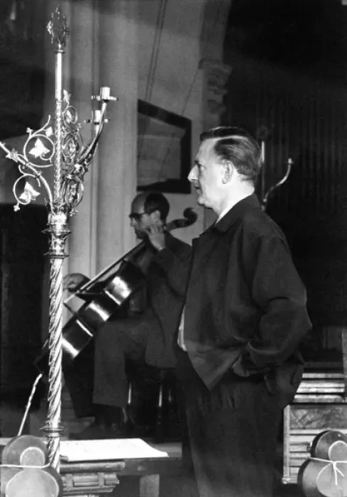 Framed Print : Peter Pears and Mstislav Rostropovich Framed Print : Peter Pears and Mstislav Rostropovich