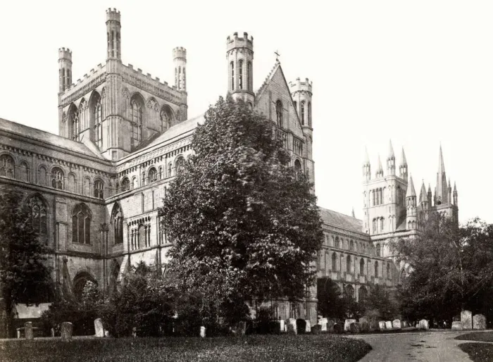 Framed Print : Peterborough Cathedral, Cambridgeshire Framed Print : Peterborough Cathedral, Cambridgeshire