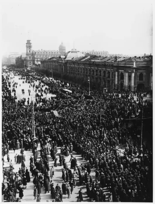 Framed Print : Petrograd May Day Demo