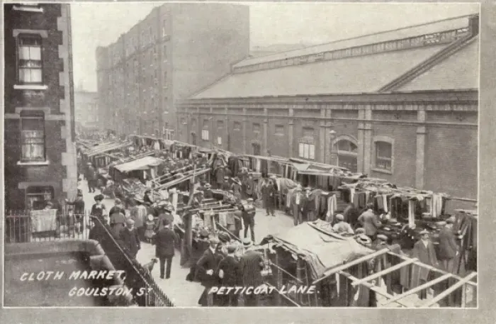 Framed Print : Petticoat Lane, London - Goulston Street Framed Print : Petticoat Lane, London - Goulston Street