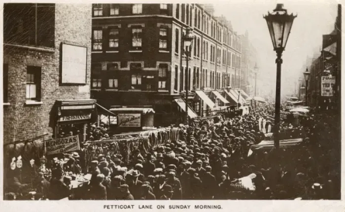 Framed Print : Petticoat Lane Market, London - Sunday Morning Framed Print : Petticoat Lane Market, London - Sunday Morning