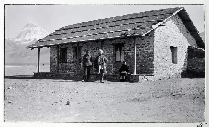 Framed Print : Phari post office, the highest in the world (15, 000 feet), in Yadong County, on the Tibet border, from a fascinating album which reveals new details on a little-known campaign in which a British military force brushed aside Tibetan defences to Framed Print : Phari post office, the highest in the world (15, 000 feet), in Yadong County, on the Tibet border, from a fascinating album which reveals new details on a little-known campaign in which a British military force brushed aside Tibetan defences to