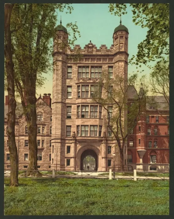 Framed Print : Phelps Hall and gateway, Yale College Framed Print : Phelps Hall and gateway, Yale College