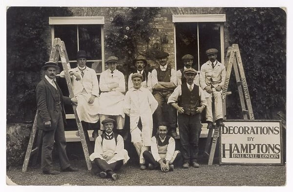 Photo of Decorators  /  1905