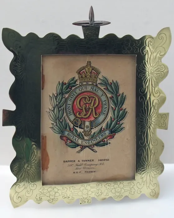 Framed Print : Photo frame - printed coloured badge of Royal Engineers Framed Print : Photo frame - printed coloured badge of Royal Engineers