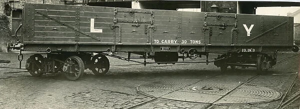 Photograph of 30 ton freight carriage, 31177