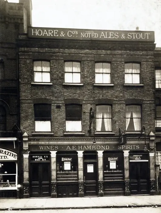 Framed Print : Photograph of Admiral Keppel PH, Shoreditch, London Framed Print : Photograph of Admiral Keppel PH, Shoreditch, London