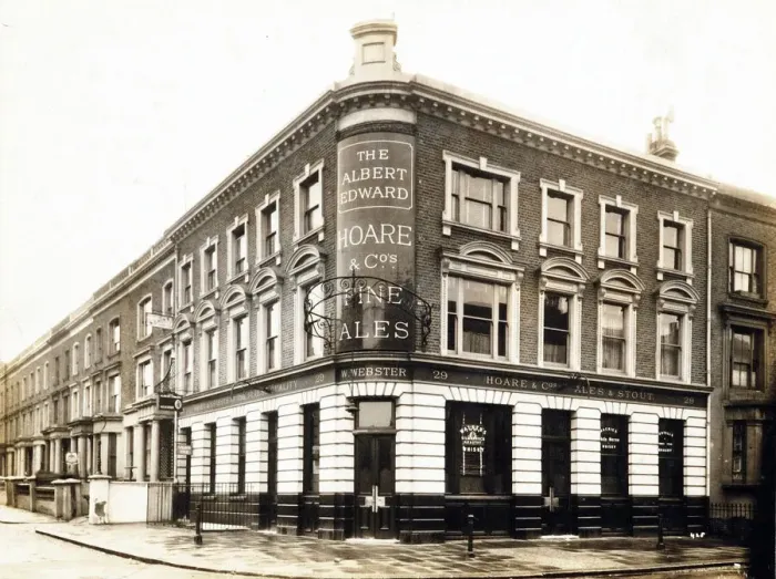 Framed Print : Photograph of Albert Edward PH, St Johns Wood, London Framed Print : Photograph of Albert Edward PH, St Johns Wood, London