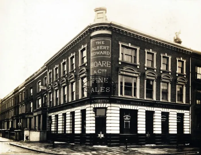 Framed Print : Photograph of Albert Edward PH, St Johns Wood, London Framed Print : Photograph of Albert Edward PH, St Johns Wood, London
