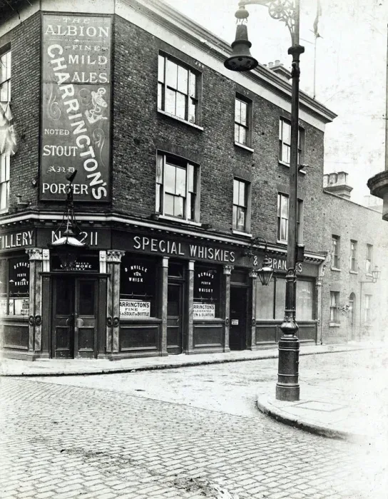 Framed Print : Photograph of Albion PH, Shadwell, London Framed Print : Photograph of Albion PH, Shadwell, London