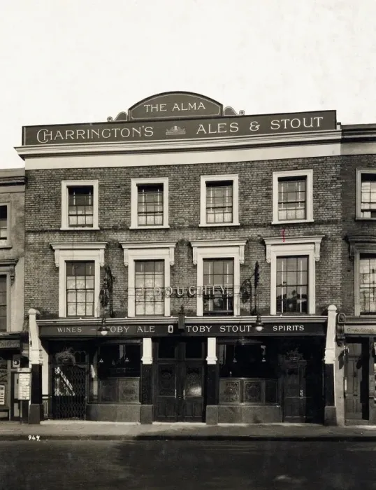 Framed Print : Photograph of Alma PH, Highbury, London Framed Print : Photograph of Alma PH, Highbury, London