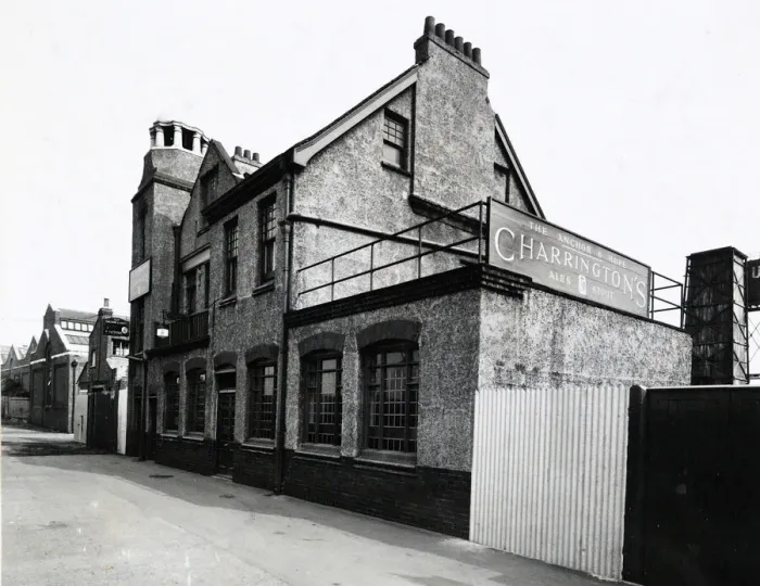 Framed Print : Photograph of Anchor & Hope PH, Charlton, London Framed Print : Photograph of Anchor & Hope PH, Charlton, London
