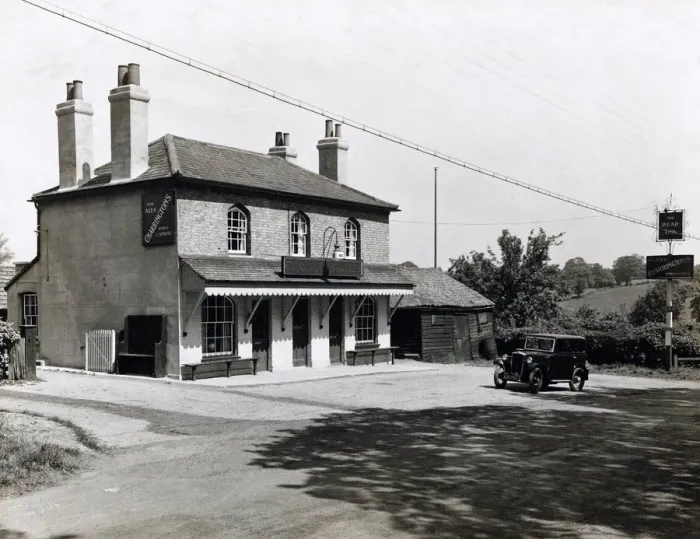Framed Print : Photograph of Bear Inn, Noak Hill, Essex Framed Print : Photograph of Bear Inn, Noak Hill, Essex