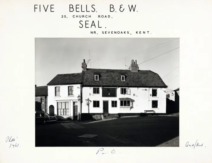 Framed Print : Photograph of Five Bells PH, Seal, Kent Framed Print : Photograph of Five Bells PH, Seal, Kent