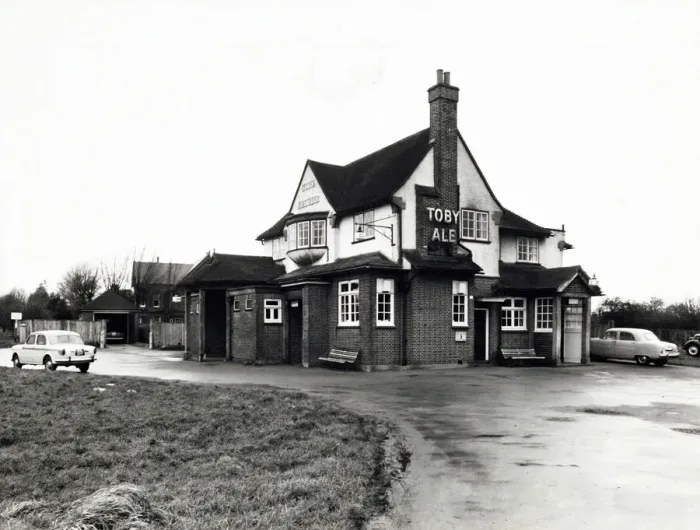 Framed Print : Photograph of Blue Anchor PH, Tadworth, Surrey Framed Print : Photograph of Blue Anchor PH, Tadworth, Surrey