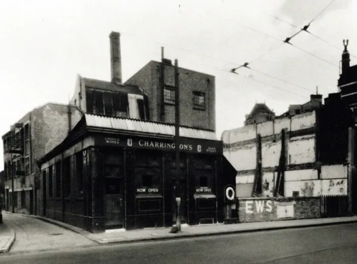 Framed Print : Photograph of Brewery Tap PH, Hackney, London Framed Print : Photograph of Brewery Tap PH, Hackney, London