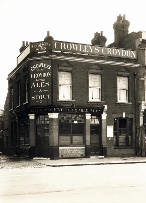 Framed Print : Photograph of Bricklayers Arms, Beckenham, Greater London