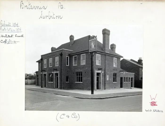 Framed Print : Photograph of Britannia PH, Surbiton, Surrey Framed Print : Photograph of Britannia PH, Surbiton, Surrey