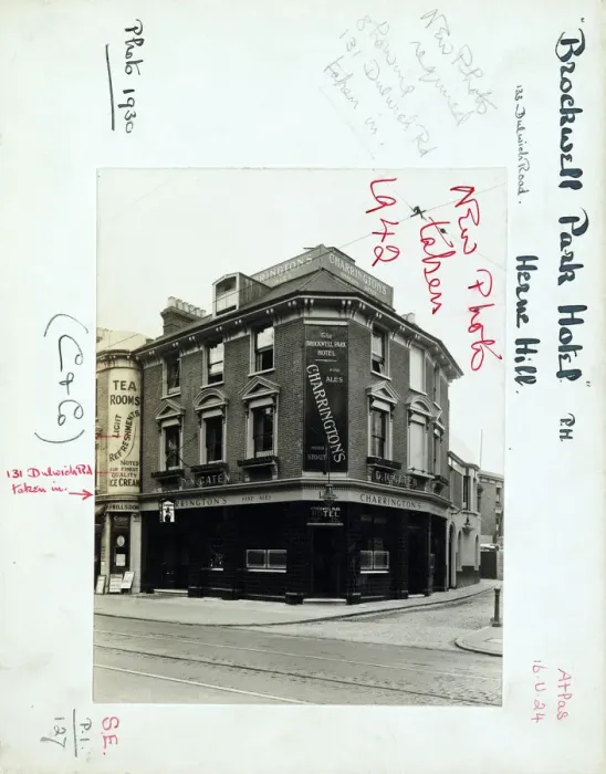 Framed Print : Photograph of Brockwell Park Tavern, Herne Hill, London Framed Print : Photograph of Brockwell Park Tavern, Herne Hill, London